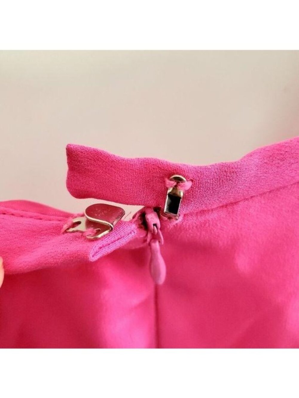Maggy London Womens Hot Pink 100% Silk Pencil Skirt Size 4 Dry Clean Only - Picture 7 of 9